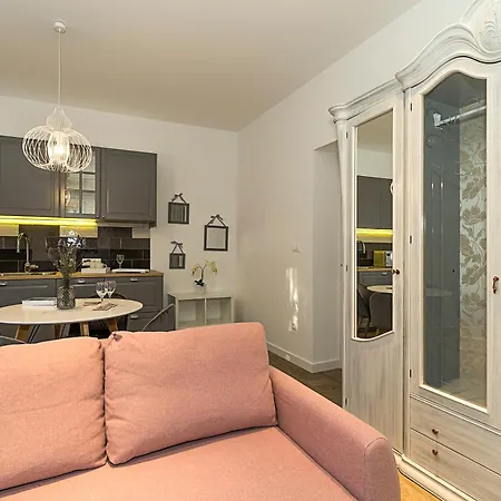 Marcel Apartment *