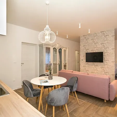 Apartment Marcel